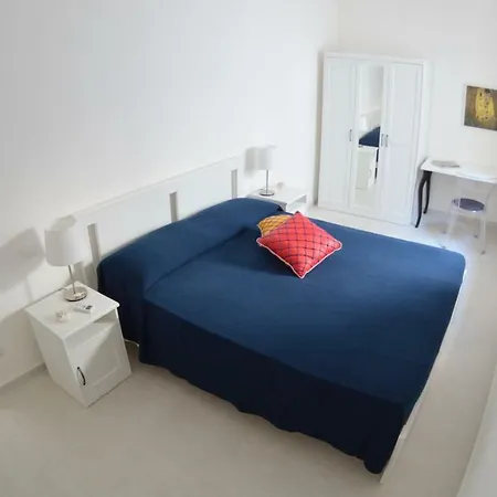 Casa Euribia アパート アウグスタ